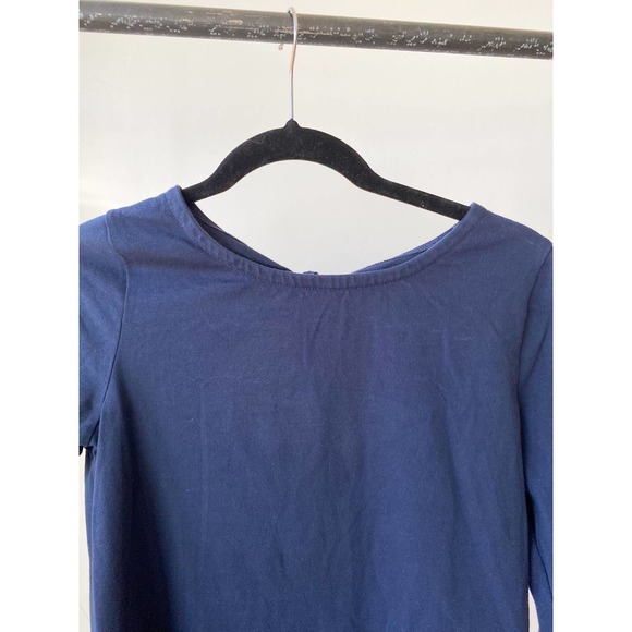 J. CREW Women's Navy Tie Back/Keyhole Back Mariner Three Quarter Sleeve Tee sz S - Picture 7 of 11